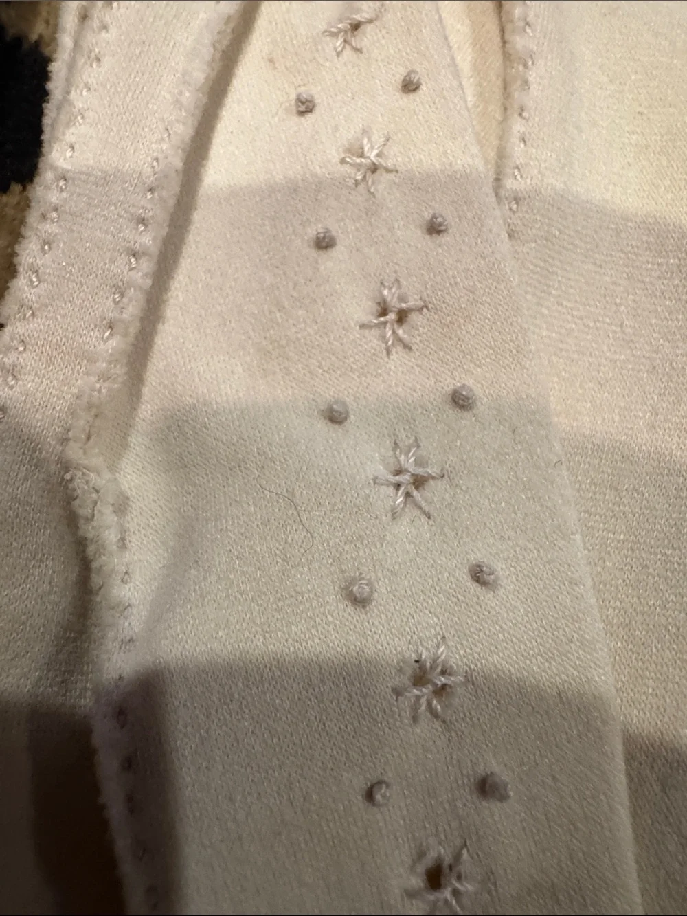 Classic Women's Cream Suede Gloves